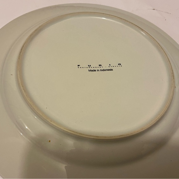 Furio Tartan Plaid Red Green Christmas 10 3/4 " Dinner Plate - Picture 4 of 5